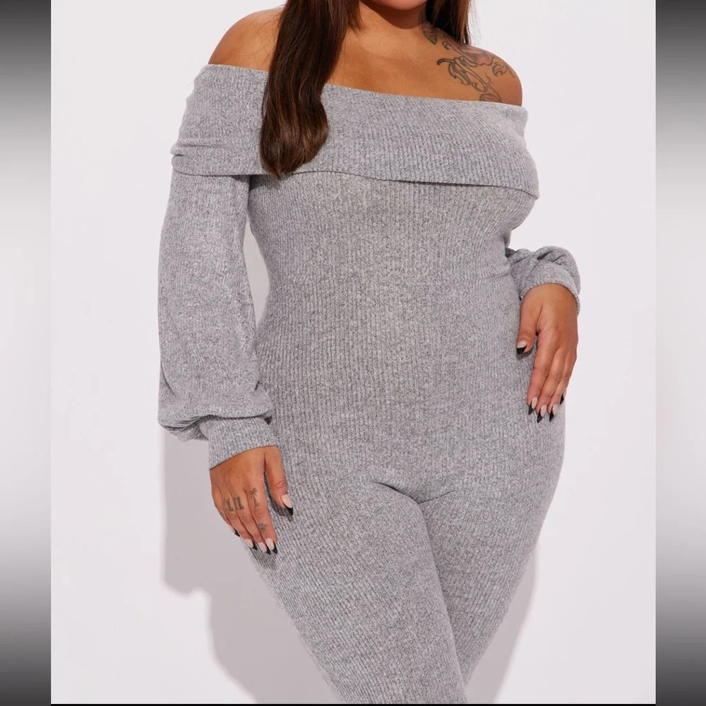 Jumpsuit - Picture 2 of 3